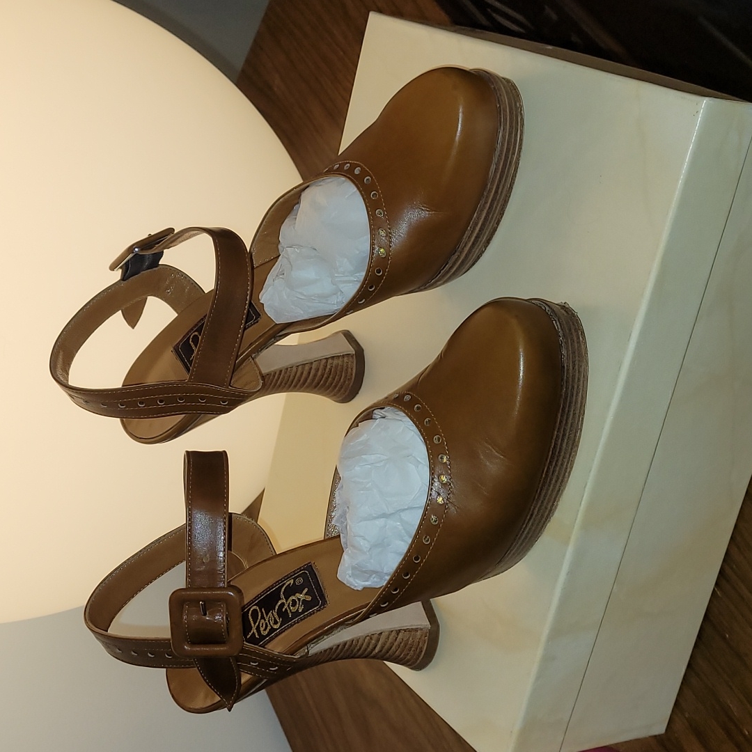 Peter Fox Dorothea British Tan Calf - 8 - Collectors **Authentic** Beautiful